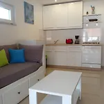 Апартаменты Monja & Dadi, Malinska, *