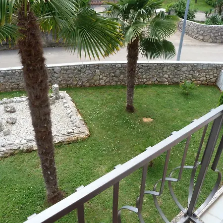 Monja & Dadi, Malinska, *