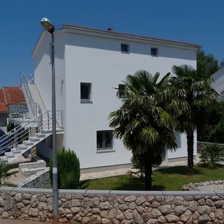 Monja & Dadi, Malinska, ヴァンタシチ