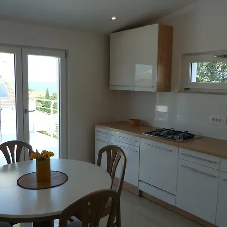 Monja & Dadi, Malinska, アパート *