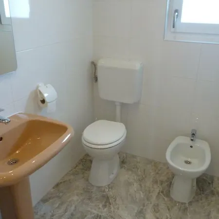 Monja & Dadi, Malinska, *