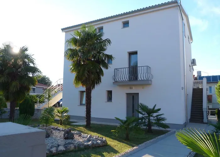 Monja & Dadi, Malinska,